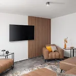 Adela Apartmán *