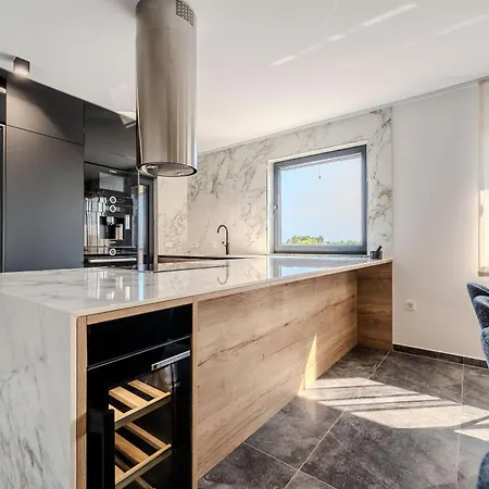 Apartment Adela