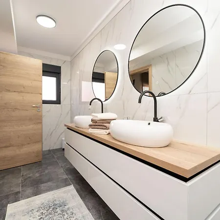 Apartment Adela *