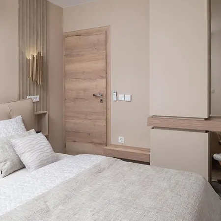 Adela Apartmán *